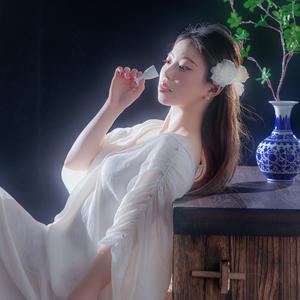 胡琳承